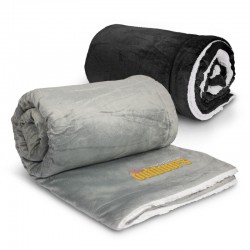 Picnic Blankets - Oslo Luxury Blanket