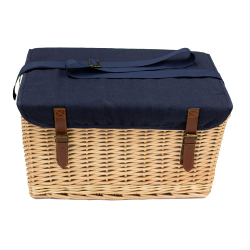 Trekk Wicker Basket With Picnic Table